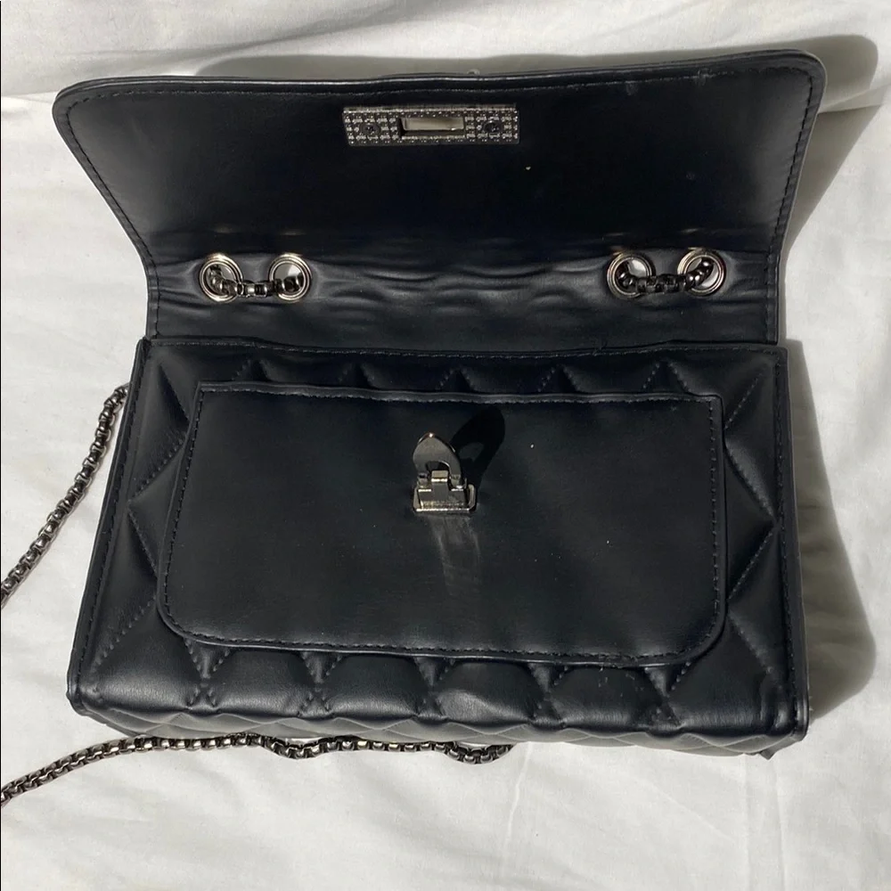 Black Quilted Chain Shoulder Bag